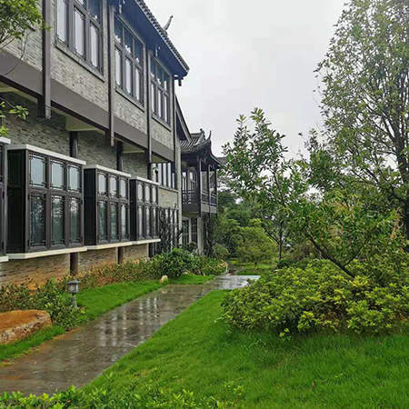 铝合金仿古门窗