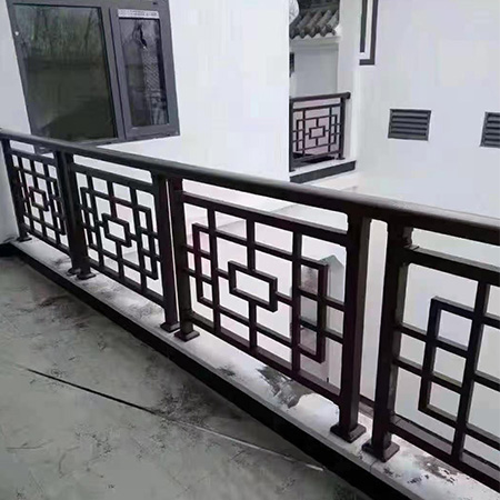 护栏